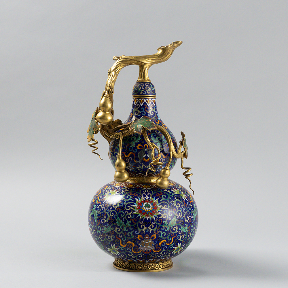 Lot3002 An Exquisite Gilt Bronze Cloisonne Lotus Pattern Eight Treasures Pattern Gourd-Shaped Vase Qing Dynasty, Qianlong Four-character Mark & Period(1735-1796)