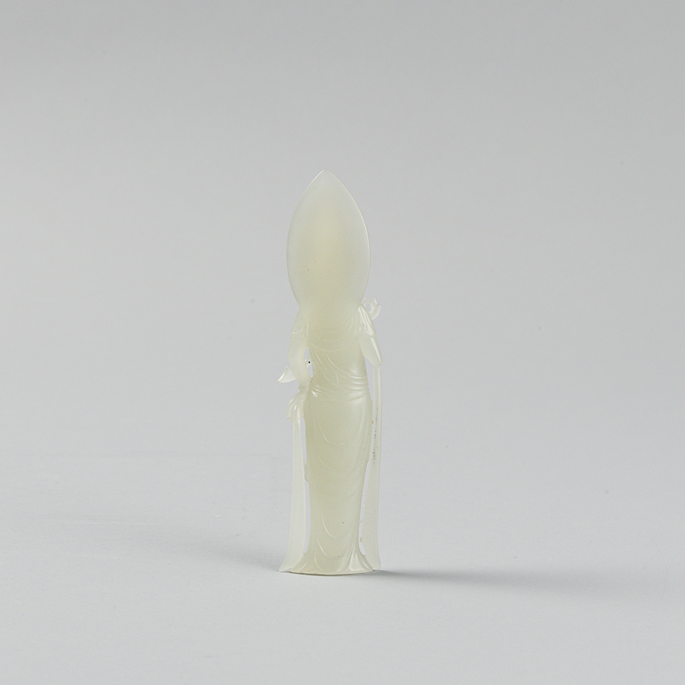 Lot2019 A Superb White Jade Figure Of Guanyin Qing Dynasty(1616-1912)