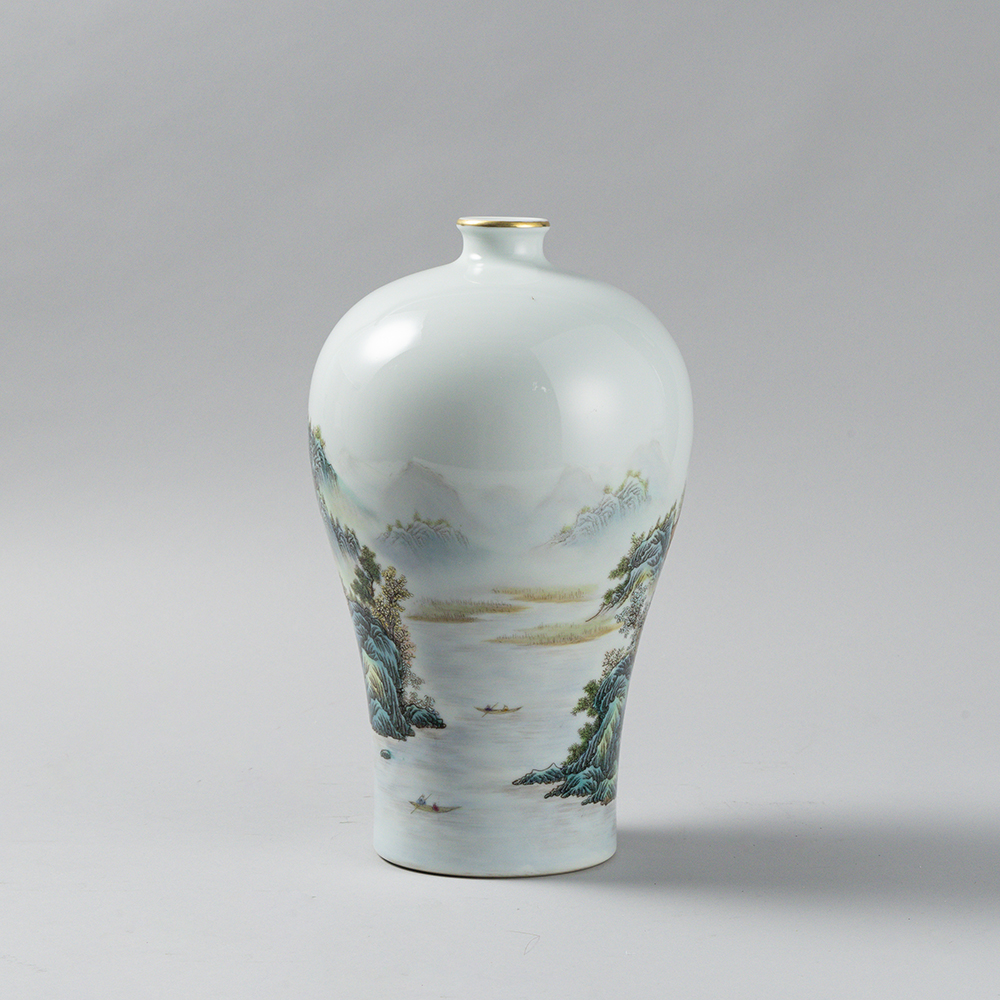 Lot1061 A Rare Famille-Rose Painted Gold Landscape Pattern Vase,With Silk Vertical Scroll Ink Painting Qing dynasty YongZheng Mark & Period(1723-1735)