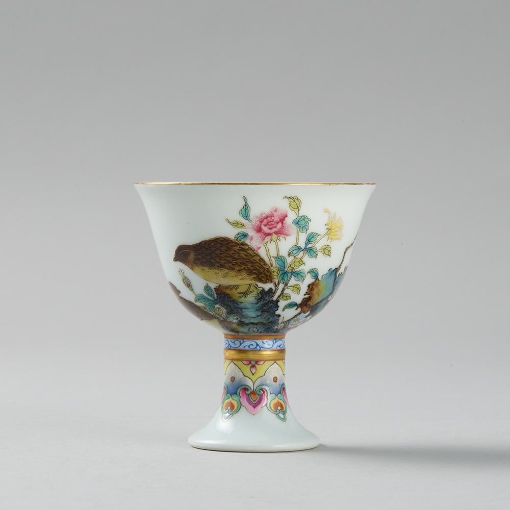 Lot1064 Famille Rose Stem Cup Qing Dynasty Yongzheng Period(1722-1735)